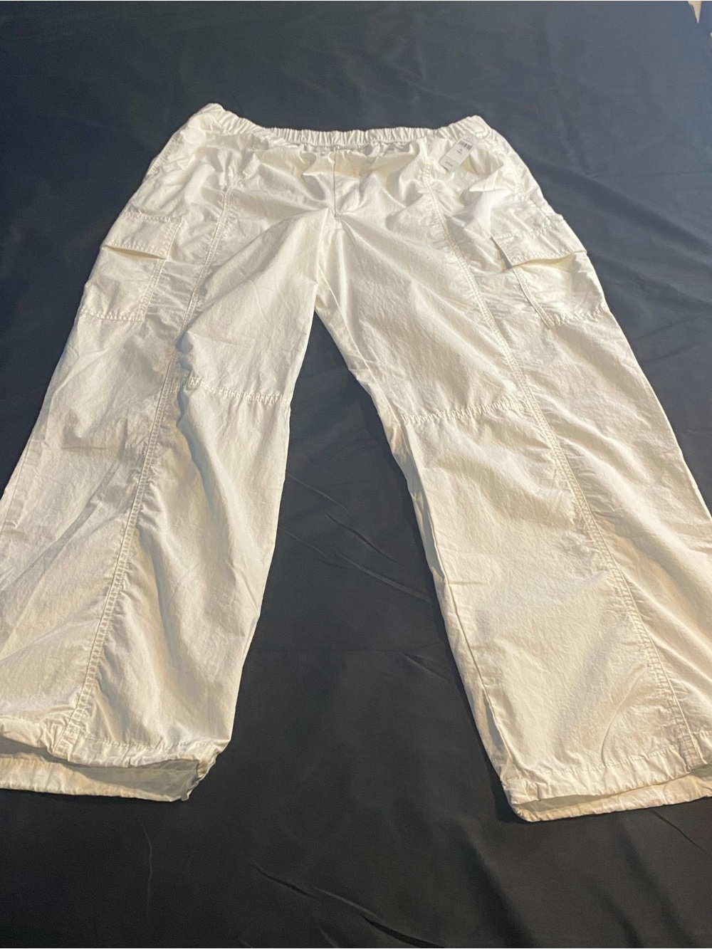 GAP White Womans Cargo Pants - Relaxed Utility Style Size XL